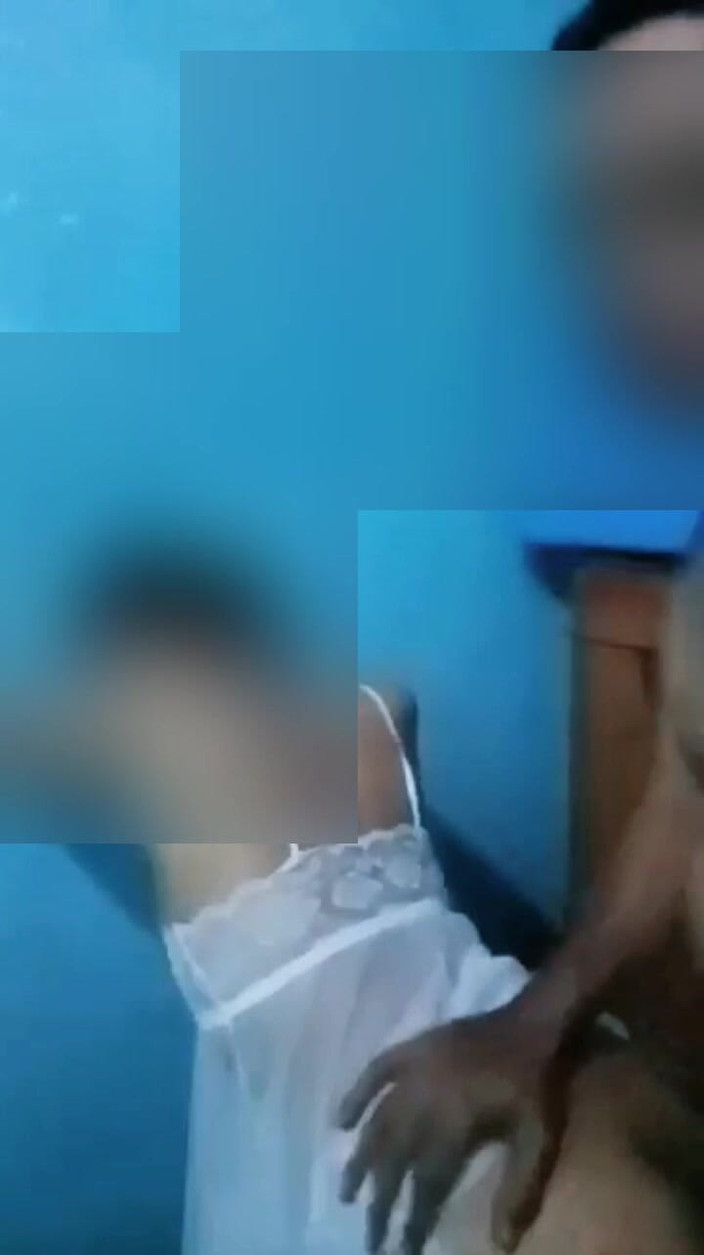 Astriana88: Manželka souseda má problém se ostříháním vlasů