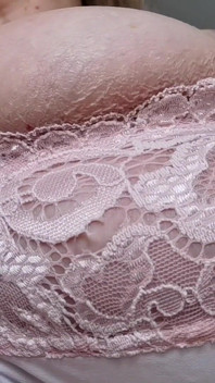 En primer plano - video enormes tetas en tu cara