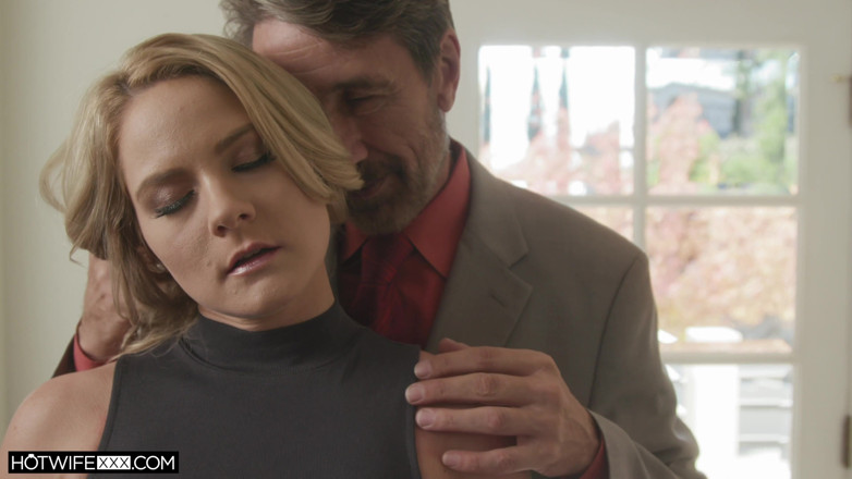 New Sensations: Lisey Tells Her Man All About It