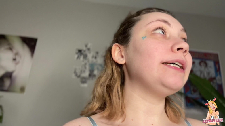 Lenna Lux: Голодная подруга хочет съесть тебя как закуску