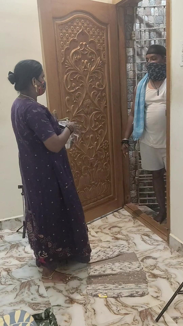 Thesana: Milk Man, Maid and the Owner