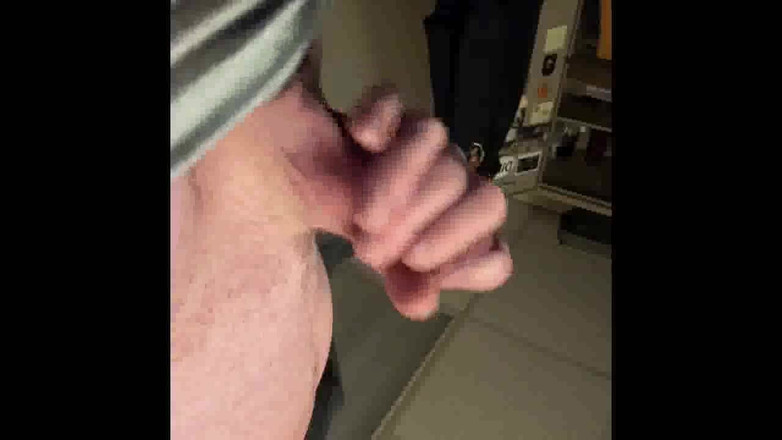 Tatted Daddy: Ejaculare cu masturbare