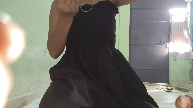 Lovely Dipti: Indyjski Desi Bhabhi Dawanie Obciąganie Jej Bigboobs Ciasne cipki Shucking...