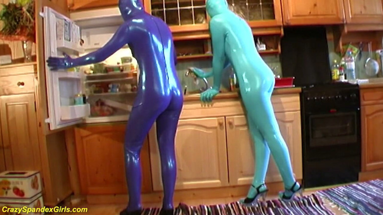 Fetish Islands: Sexy lesbian real spandex catsuit girls at home