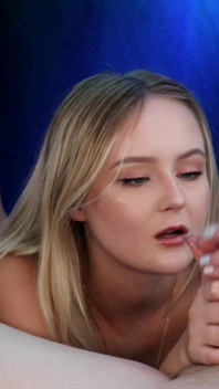 Natalia Queen - Slow & Sensuous Handjob