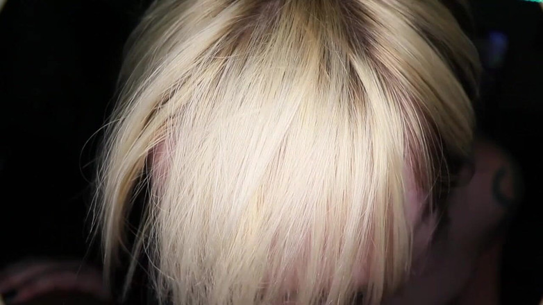 King Cure TV: Lilith Vale Throats BBC för en oral creampie