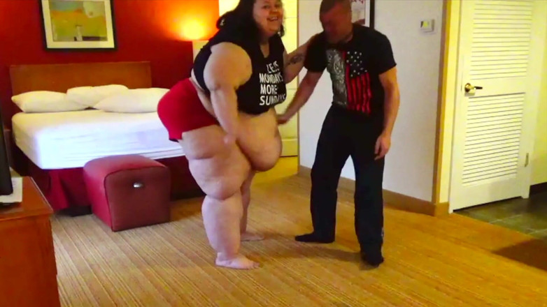 Full Weight Productions: Nora gets a ride, gets lifted,, and smashes his lights...