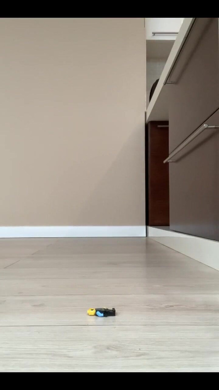 Jasons feet: Tiny Is害怕巨人