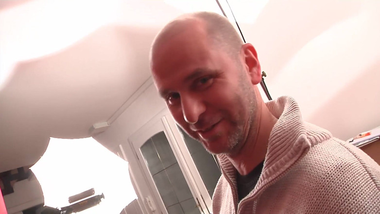German amateur - 100% German hardcore videos: Грудасту брюнетку трахають і кінчають на цицьки на секс-прослуховуванні