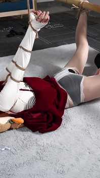 Tréninkový deník sexy přítelkyně 17