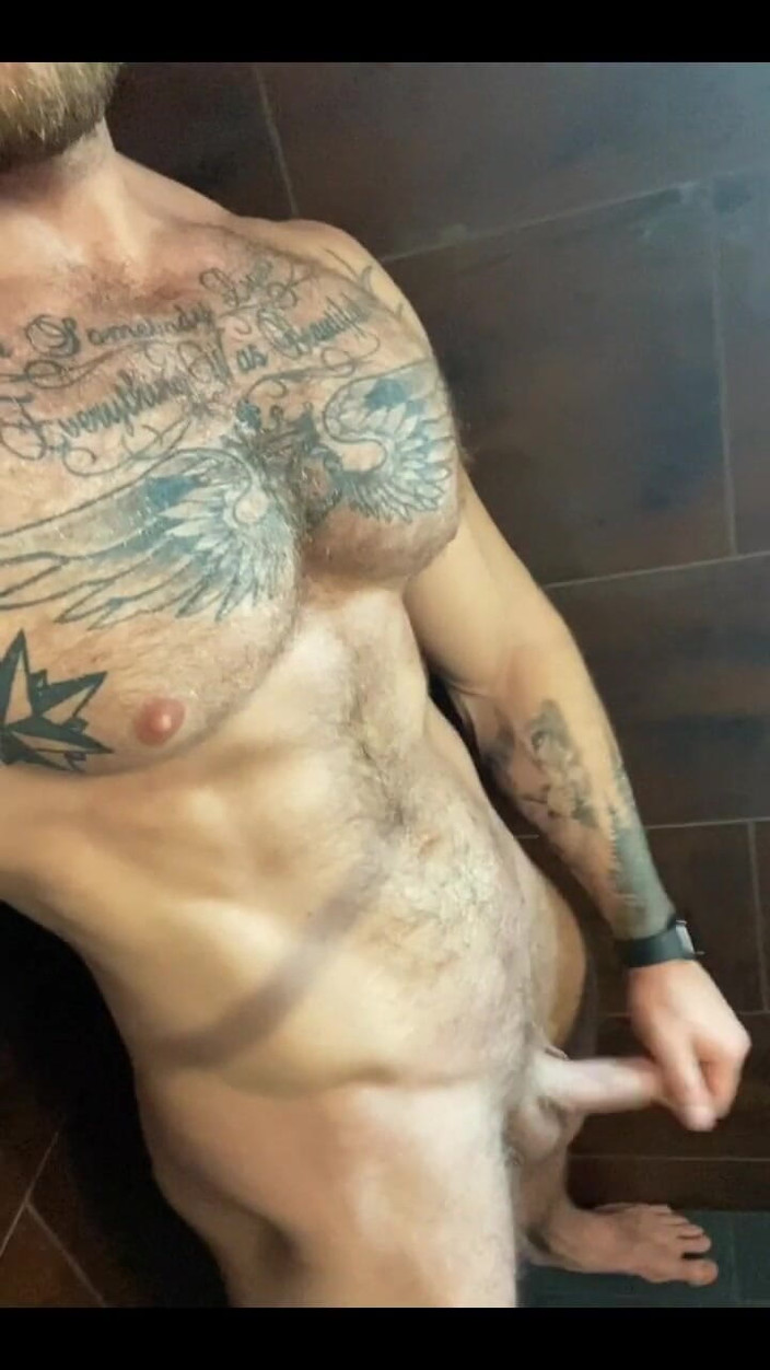 Leo Bayne: Mi sento giocherellona