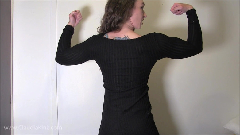 Claudia Kink: Muskulös Claudia tårar isär en klänning
