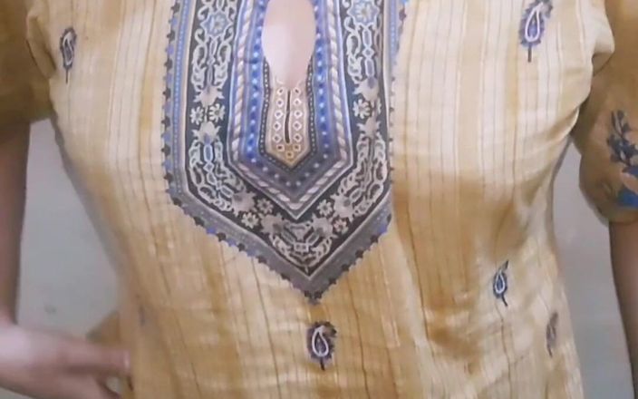 Pakidesi112: Une belle femme mariée à gros nichons baise avec son mari,...