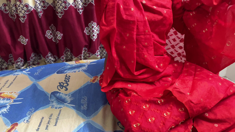 Bdsex24: Saya mengongkek ibu tiri super seksi saya berkongkek tegar di...