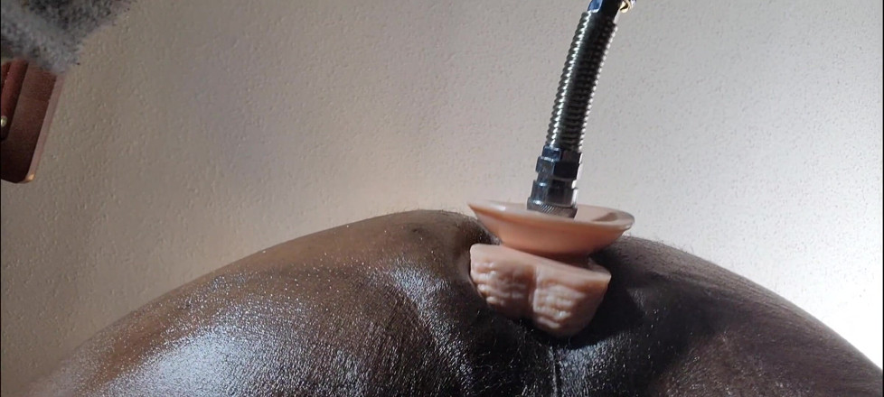 Truestarr: Sex Machine Fucks Me. Huge Dildo