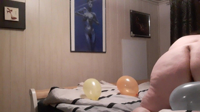 tammara big: Nude with Balloons