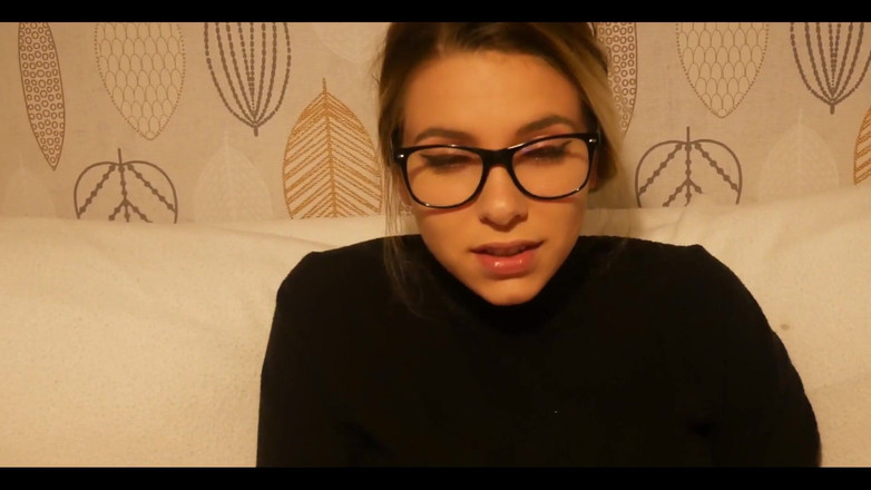 Samantha Flair: Podivínka zaměstnankyně 3