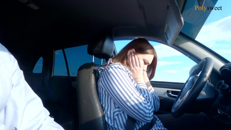 Polly Sweet: 면허 시험에 합격한 러시아 소녀(오럴, 공개, 차 안)