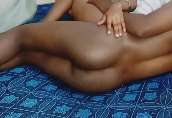 Me and my new slut: Sert zenci çift seks,