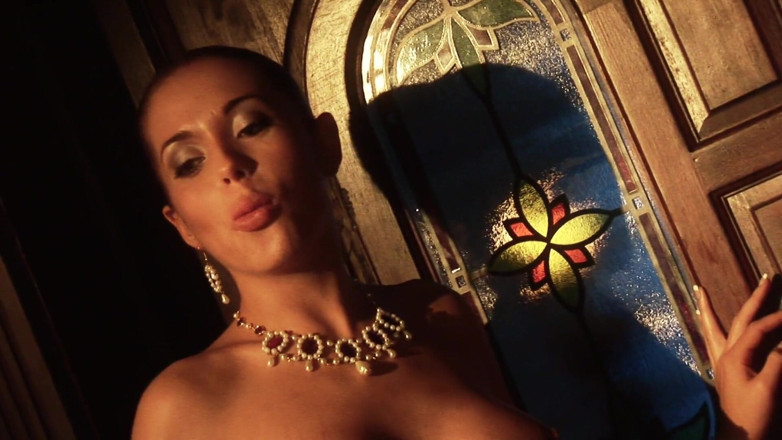 Hot Sex Party: Леді Макбет спокушає двох спадкоємців короля в своєму особняку