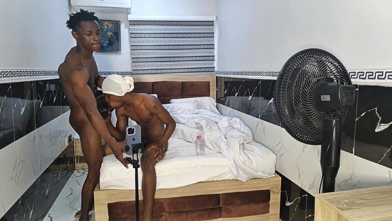 Pa_blo: Black Thug Home Wrestling so Hot