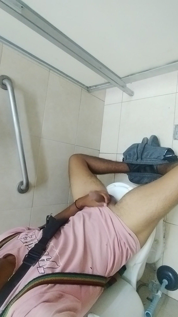 AlexAlejandro13: We Are Still in the Public Bathrooms