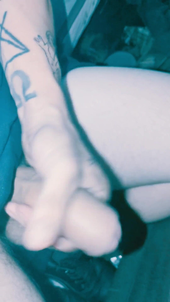 HungBareBackRabbit: Показываю мои 2 новые татуировки