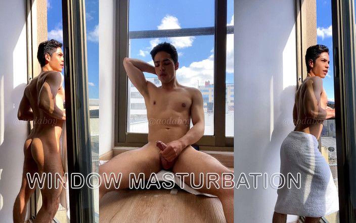 aodaboy: Ексгібіціоніст у вікна Табо