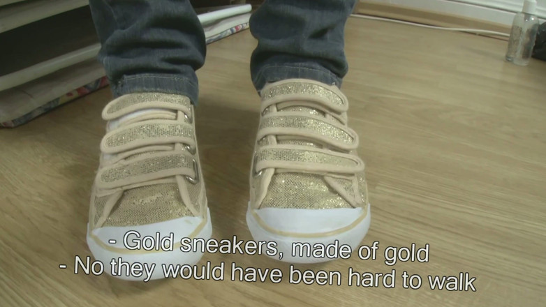 Blitzporn: Una Giovane Brunetta Russa Scopata Fortissimo Nel Culo