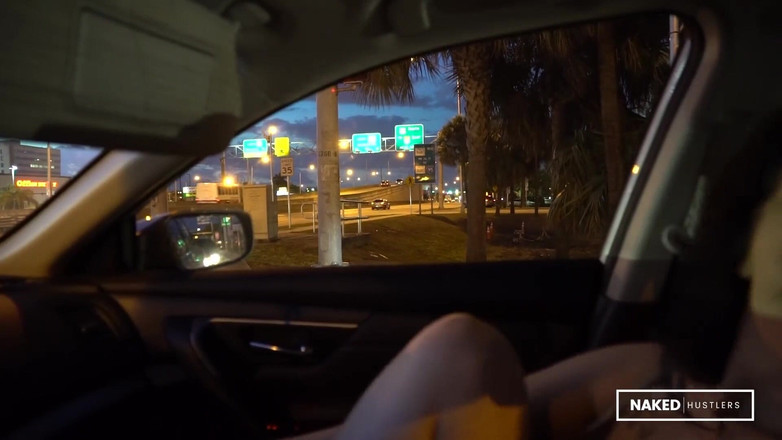 Naked Hustlers: Změna v provozu pro focení | Bts