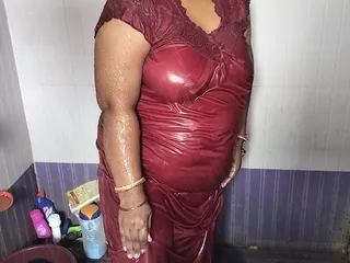 Hot bhabi: Sexy Stepmom Taking Shower in Birhroom