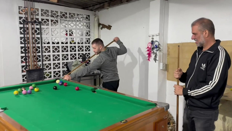 carmonaoficial: Sr Carmona and Victor Ferraz Playing Naked Billiards