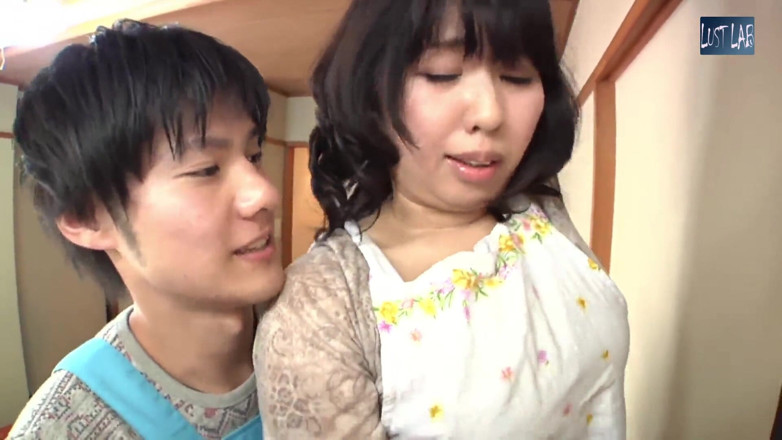 Lust lab: In Her Presence - Taking the Mother-in-law Beside the Wife - 1