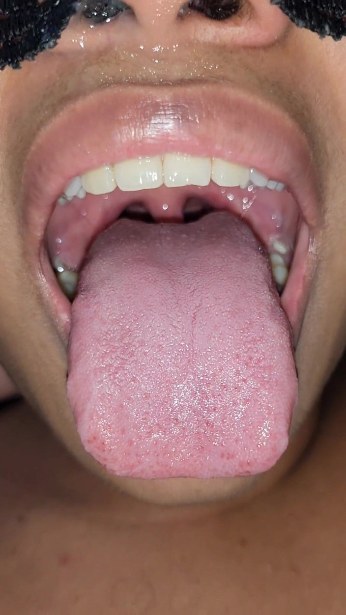 Pietro Montoya: Pișare în gura ta și punând-o în gât până când ejaculezi