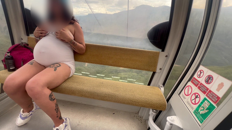 TommyMiller: Kolombiya'da Teleferikte Oral Seks Ve Sikiş, Santander Çok Azgın Hamile Bir...