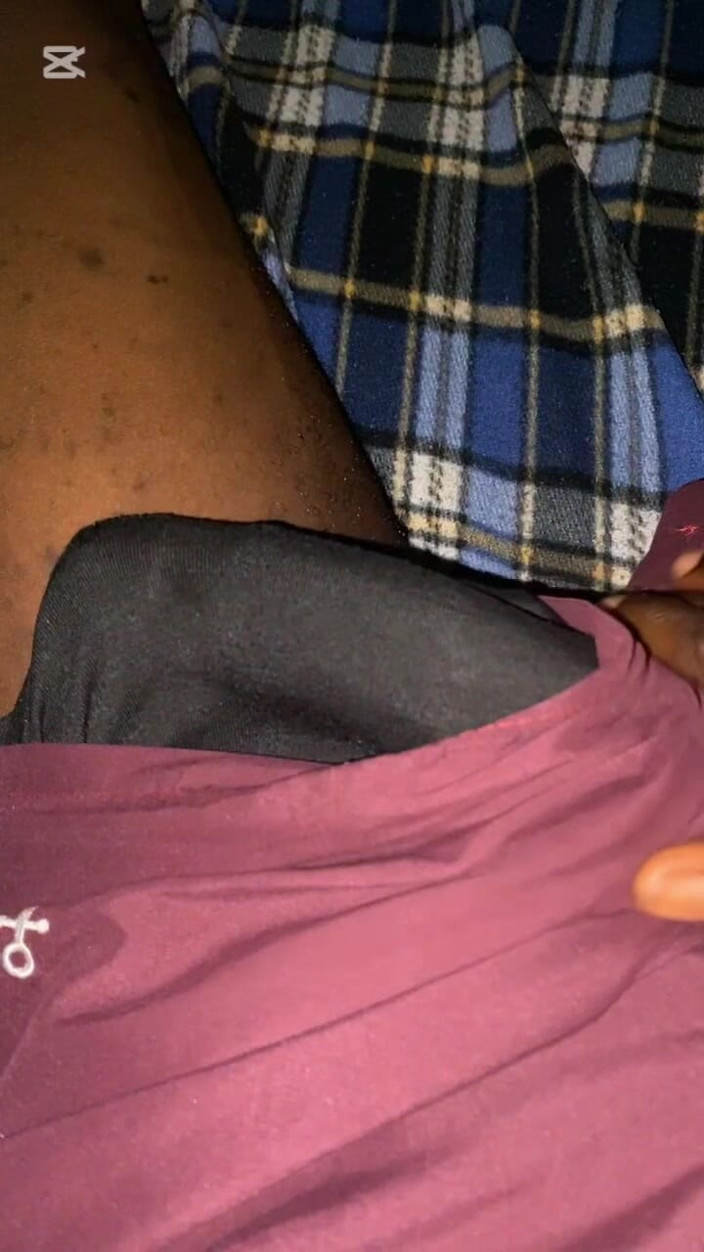 Slimniqqa: Stroking BBC After Hitting the Gym