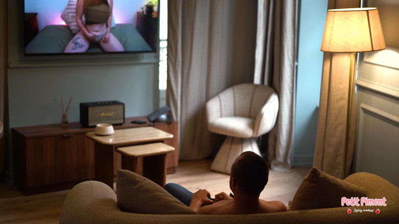 Petitpiment: Saya menangkapnya di hadapan filem bertaraf X!