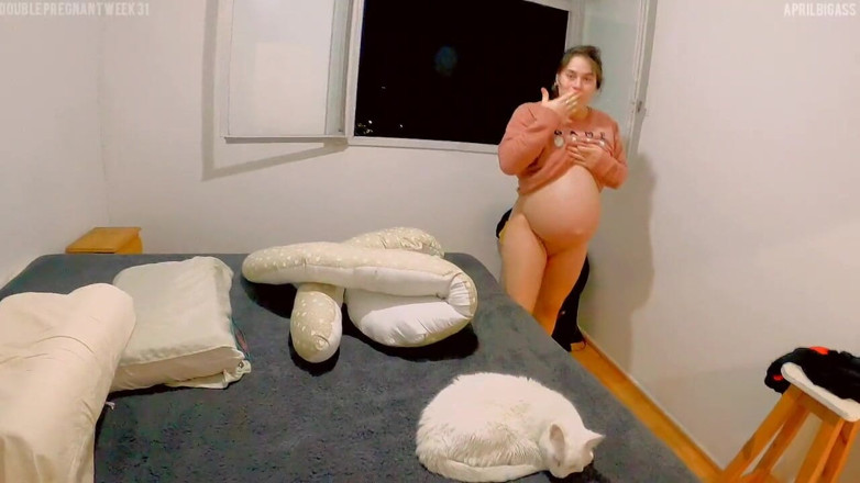 April BigAss: Pregnant Multiple,anal Creampie Week 31