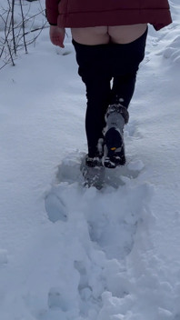 Romantic Snow Hike Ends in Hard Doggy and Facial!