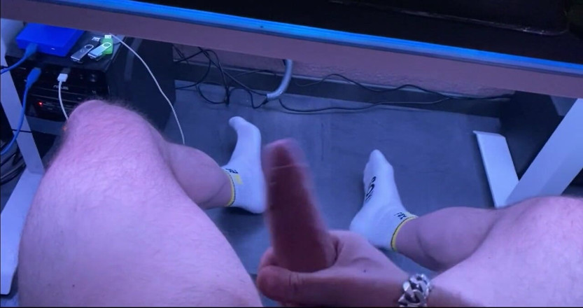 PROLLKING: 08 - Prollking XXL - Alpha bad guy Airmax cum