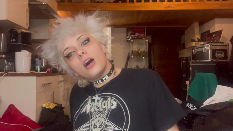 Glitterqueen1999: Baise mon nez cochon, fétiche, coaching masturbatoire