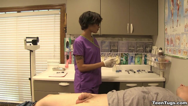 TeenTugs: Suster jasmine barnes menguras spermanya habis-habisan
