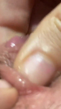 Huge clitoris rubbing and jerking orgasm in extreme close up masturbation
