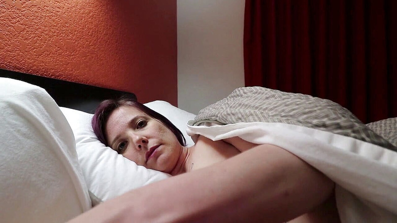 Jane Cane: Tía solitaria quiere ser impregnada por madrastra - parte 1