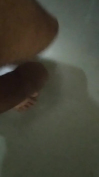 Desi sólo masturbace