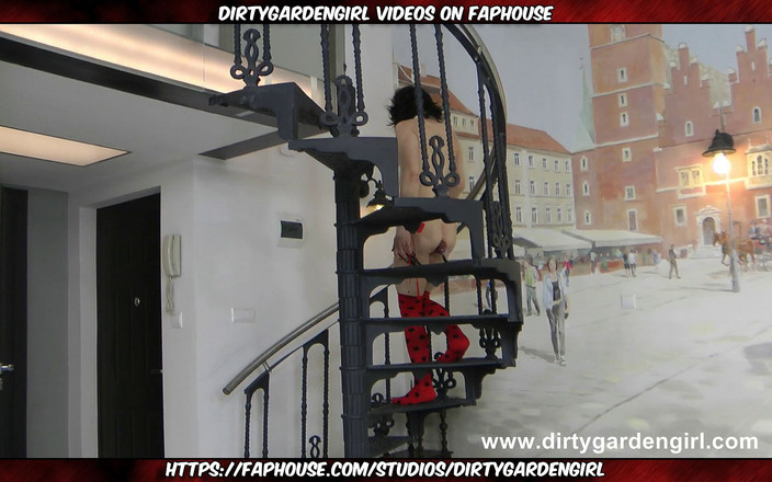 Dirtygardengirl: Det röda bandet Prolaps