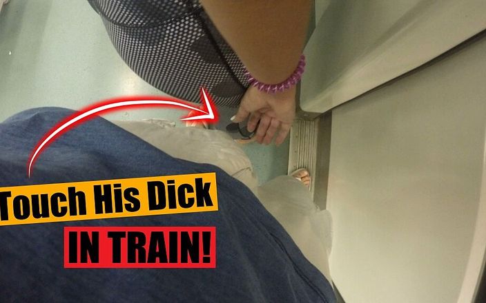 Markus Rokar: Ibu tiri sange ngentot sama orang asing di dalam kereta! |...