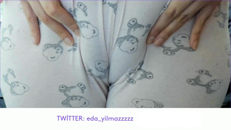 bigass_sexy_bigboobs: Cameltoe - Swollen Pussy - Rubbing Pussy with Pajama