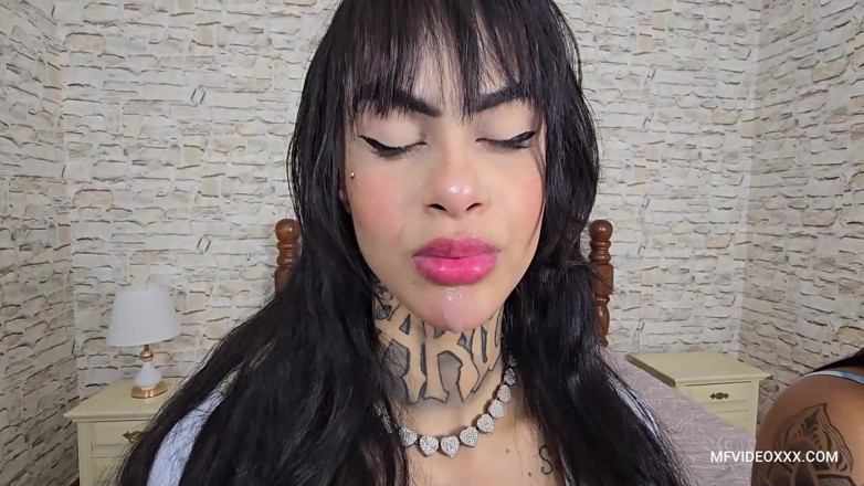 MF Desires: Wet and Slobbery Kisses