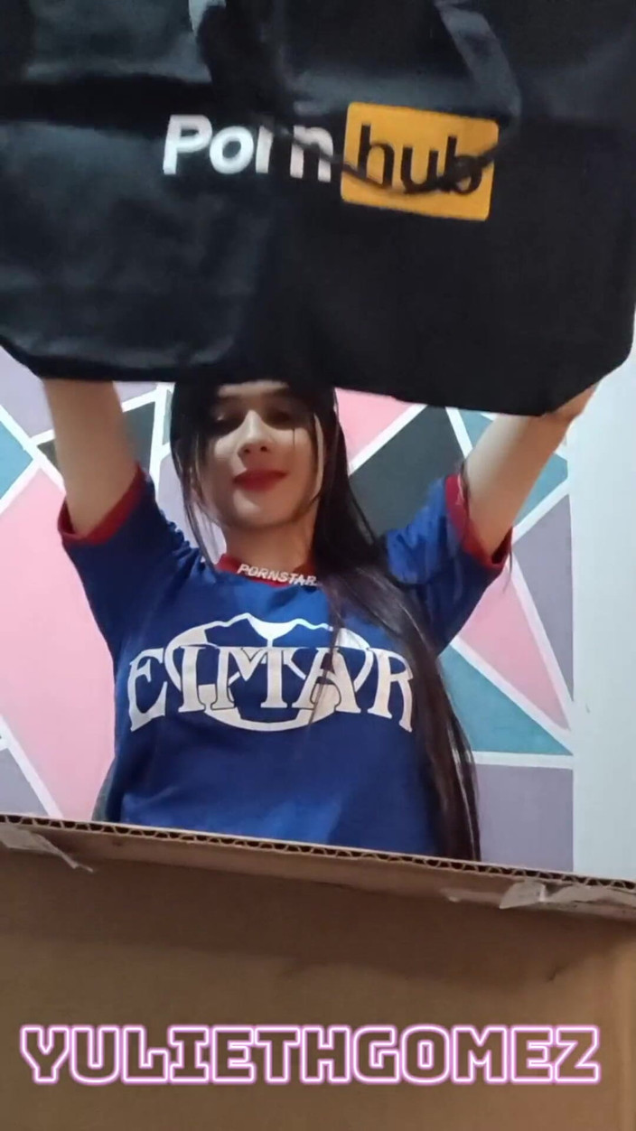 Yulieth Gomez: Oh mio dio il premio che porhub mi ha dato...